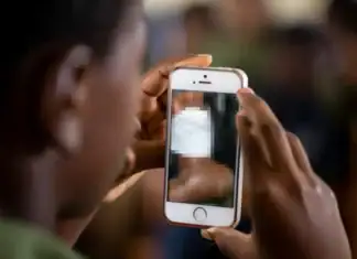 Comores : une école privée secouée par la fuite d’une sextape impliquant des élèves Comores : une école privée secouée par la fuite d’une sextape impliquant des élèves