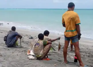 L’îlot de Mtsamboro, entre migrants illégaux, kwassas et emplois au noir L’îlot de Mtsamboro, entre migrants illégaux, kwassas et emplois au noir