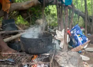 Immigration clandestine : applaudir la fermeté, exploiter la précarité Immigration clandestine : applaudir la fermeté, exploiter la précarité
