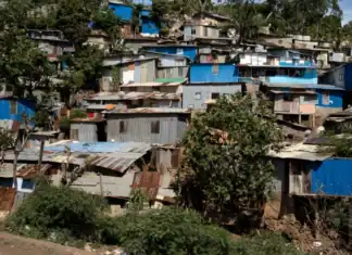 L’État multiplie les arrêtés de démolition à Mayotte L’État multiplie les arrêtés de démolition à Mayotte