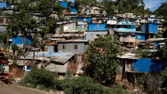 L’État multiplie les arrêtés de démolition à Mayotte