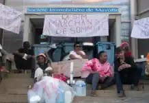 Privés d’eau, d’électricité et de sécurité, des locataires bloquent la SIM Privés d’eau, d’électricité et de sécurité, des locataires bloquent la SIM