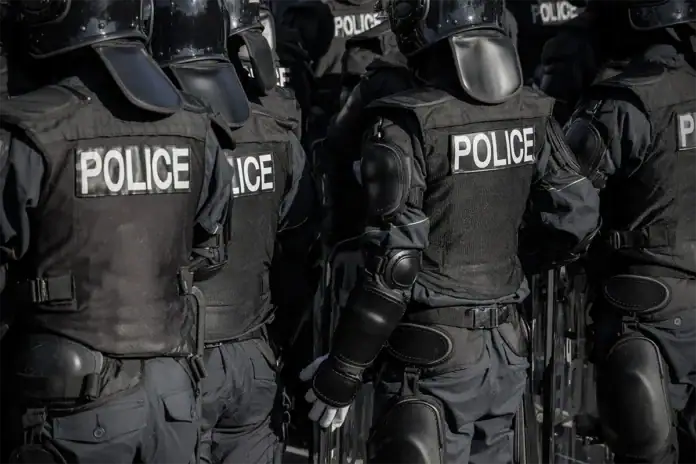 Promotion controversée d’un agent de police à Mayotte