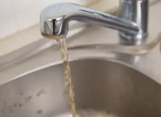 Qualité de l’eau du robinet à Mayotte : des recommandations qui ne passent plus auprès des usagers Qualité de l’eau du robinet à Mayotte : des recommandations qui ne passent plus auprès des usagers