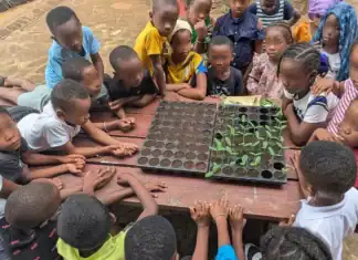 Sensibiliser la jeunesse aux risques et dangers des produits phytosanitaires Sensibiliser la jeunesse aux risques et dangers des produits phytosanitaires