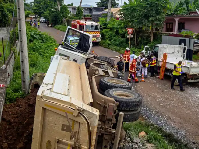 Violente collision près de Tsingoni : trois blessés, deux en urgence absolue