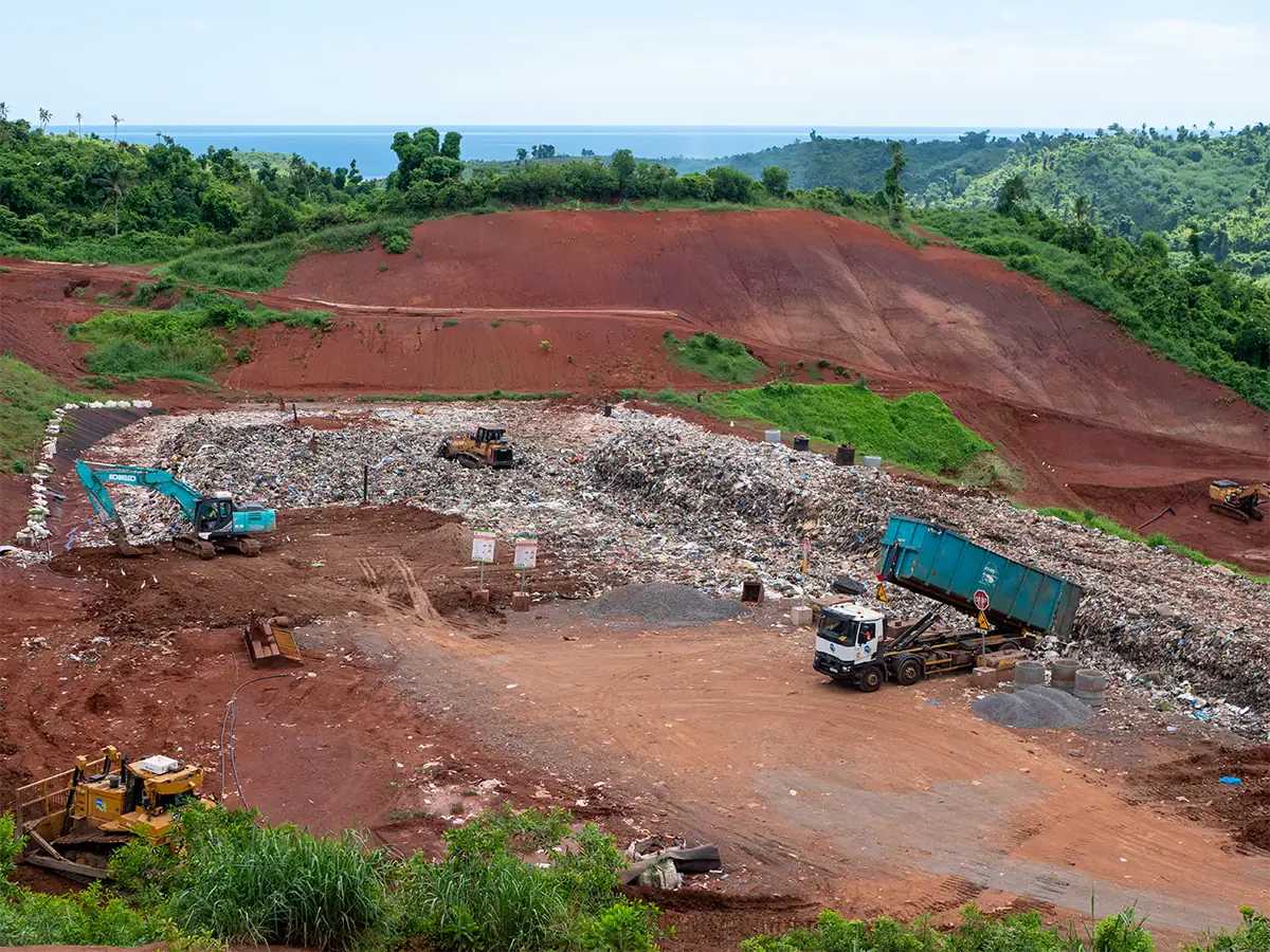 À Dzoumogné, chronique d’une année sous tension pour le centre d’enfouissement