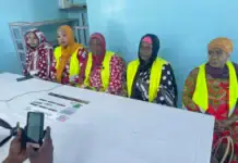 Comores : À Ouani, les agents d’entretien de l’aéroport réclament deux ans de salaires Comores : À Ouani, les agents d’entretien de l’aéroport réclament deux ans de salaires