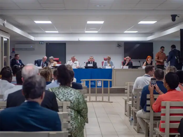 Darmanin reçu au tribunal judiciaire de Mamoudzou