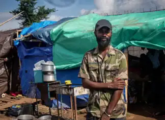 Kennedy Kighana, président du camp de Tsoundzou Kennedy Kighana, président du camp de Tsoundzou