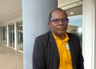 Pour que l’économie de Mayotte reste entre les mains de celles et ceux qui la font vivre Pour que l’économie de Mayotte reste entre les mains de celles et ceux qui la font vivre