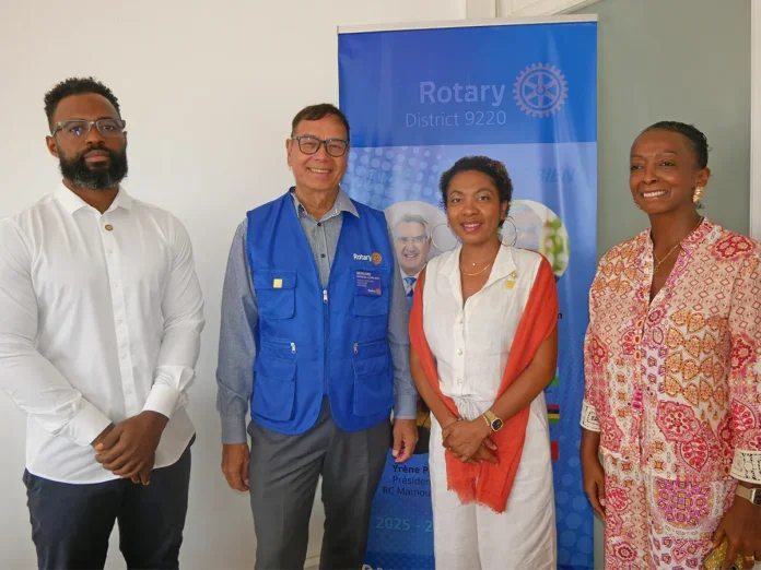 À Mayotte, le gouverneur du Rotary vient soutenir l’action des clubs