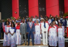 Ambdilwahédou Soumaïla Installe sa nouvelle équipe municipale à Mamoudzou Ambdilwahédou Soumaïla Installe sa nouvelle équipe municipale à Mamoudzou