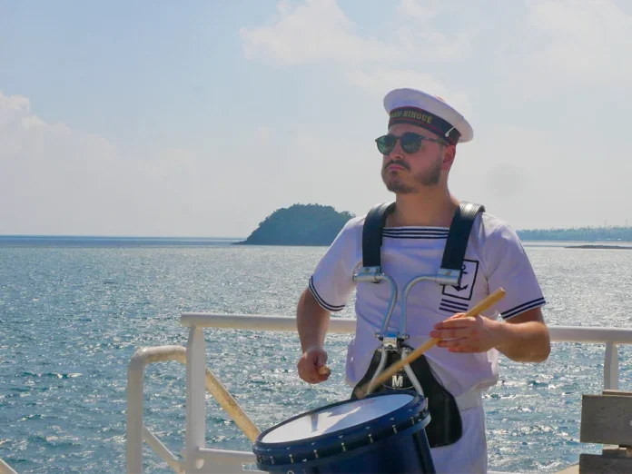 Cérémonie du 19 mars : hommage et marins-musiciens à Mayotte
