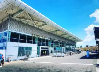 Comores : 91 agents remerciés à l’aéroport Comores : 91 agents remerciés à l’aéroport