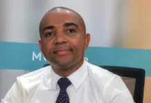 Critiques sur le budget DR 2026 : un excédent budgétaire, ou serait-ce l’arbre qui cache la forêt ? Critiques sur le budget DR 2026 Un excédent budgétaire, ou serait-ce l’arbre qui cache la forêt ?