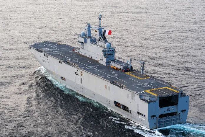 Forces armées : Le Dixmude en escale à Mayotte ce jeudi