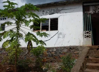 Glissement de terrain à Foumbouni : un quartier toujours sous surveillance Glissement de terrain à Foumbouni : un quartier toujours sous surveillance