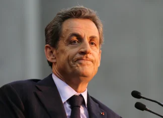 Nicolas Sarkozy jugé en appel dans l’affaire de financement libyen présumé Nicolas Sarkozy jugé en appel dans l’affaire de financement libyen présumé