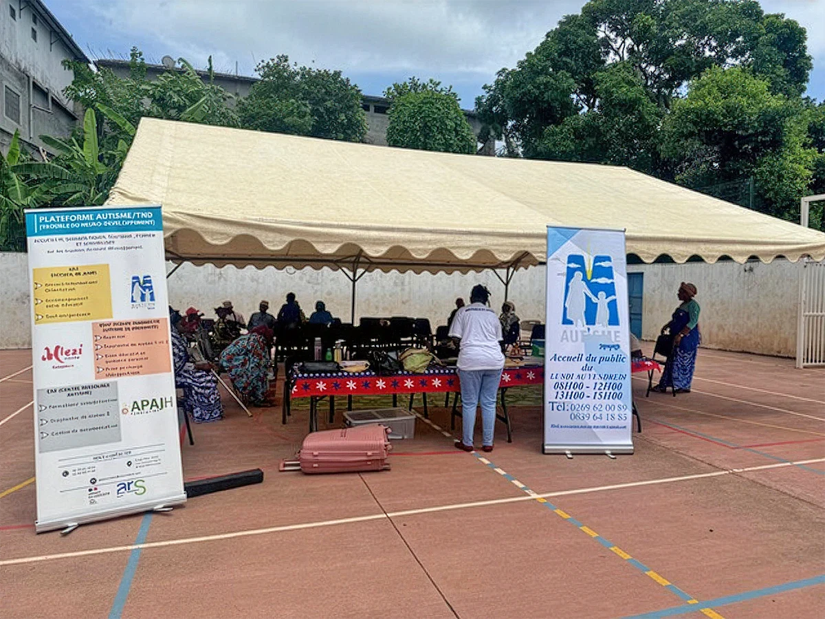 Plus de 300 familles au rendez-vous de la Caravane de l’autisme