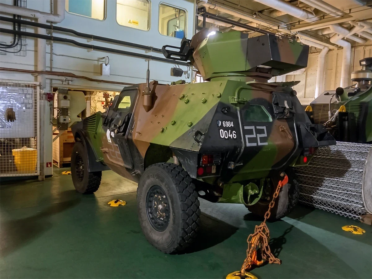 Quand le « Dixmude » capte l’attention des Mahorais