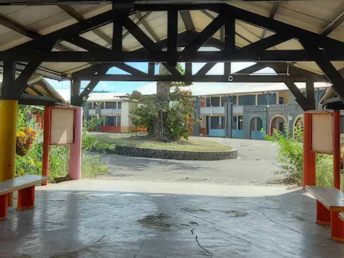 Réouverture du collège K1 après les fortes pluies