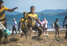 L’équipe de Pro Bâtiment Mayotte remporte la finale du Beach Foot Entreprise !