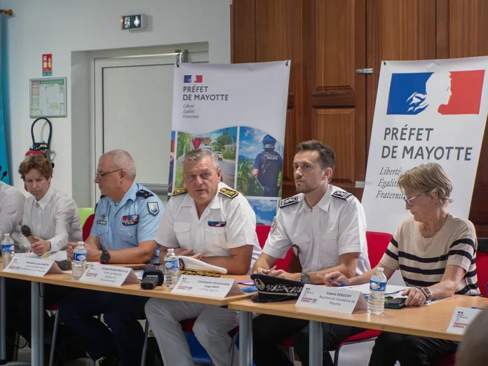 Avec “Kingia”, l’État vise 70 chefs de bande et un “choc de sécurité”