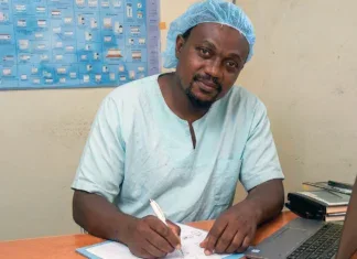 Comores : un soignant gréviste entendu au parquet à cause d’un vocal Comores : un soignant gréviste entendu au parquet à cause d’un vocal