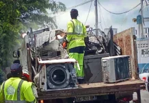 Déchetteries mobiles en Petite-Terre : trois mois d’efforts payants pour les services intercommunaux Déchetteries mobiles en Petite-Terre : trois mois d’efforts payants pour les services intercommunaux