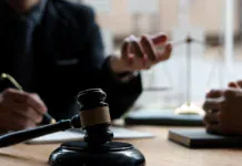 Le barreau de Mayotte déclare une grève totale des activités pénales contre la réforme de la justice Le barreau de Mayotte déclare une grève totale des activités pénales contre la réforme de la justice