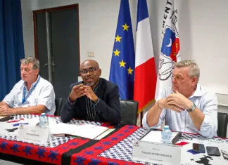 Le département de Mayotte demande davantage que les 100 millions promis par l’Etat Le département de Mayotte demande davantage que les 100 millions promis par l'Etat
