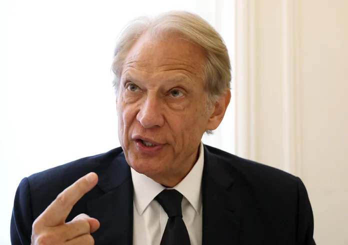 Le mouvement de Dominique de Villepin s’implante avec le Cercle Humaniste 976