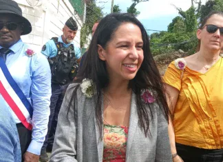 Transferts de dépouilles à Mayotte : Naïma Moutchou réunira prochainement les compagnies aériennes Transferts de dépouilles à Mayotte : Naïma Moutchou réunira prochainement les compagnies aériennes