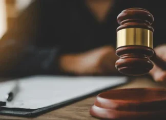Un policier condamné pour violences sur fond de conflit familial Un policier condamné pour violences sur fond de conflit familial