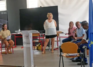À Mayotte, les langues racontent une histoire millénaire À Mayotte, les langues racontent une histoire millénaire