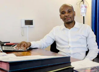 Ambdilwahedou Soumaïla s’exprime sur la gestion des déchets, le camp de migrants, l’insécurité et sa visite à l’Elysée xAmbdilwahedou Soumaïla s’exprime sur la gestion des déchets, le camp de migrants, l’insécurité et sa visite à l’Elysée