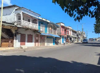 Comores : une grève contre les hausses des prix des carburants paralyse le pays Comores : une grève contre les hausses des prix des carburants paralyse le pays