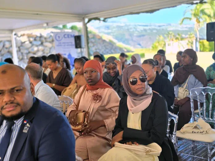 2ème Journée interculturelle estudiantine : attirer les talents à Mayotte et inciter la jeunesse à entreprendre 2ème Journée interculturelle estudiantine : attirer les talents à Mayotte et inciter la jeunesse à entreprendre