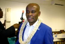 Ambdilwahedou Soumaïla élu président de l’Association des maires de Mayotte Ambdilwahedou Soumaïla élu président de l’Association des maires de Mayotte