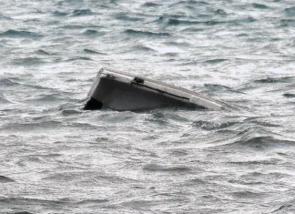 Au large de Mayotte, deux naufrages de kwassas en moins de 48 heures Au large de Mayotte, deux naufrages de kwassas en moins de 48 heures