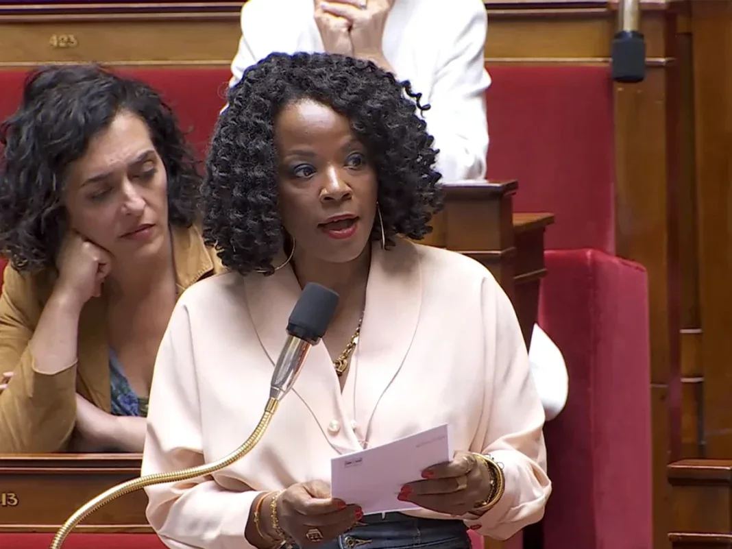 Béatrice Bellay à l’assemblée : “Mayotte est française, mais ce mariage choisi a un goût amer”