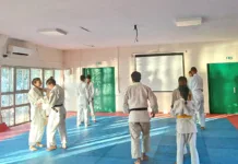 Le club de judo du Nord de Mayotte perd sa salle et s’inquiète pour l’avenir des jeunes Le club de judo du Nord de Mayotte perd sa salle et s'inquiète pour l'avenir des jeunes