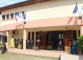 Municipales à Mtsangamouji : procurations, listes électorales, « dossier orange »… l’opposition conteste la sincérité du scrutin devant le tribunal administratif Municipales à Mtsangamouji : procurations, listes électorales, « dossier orange »… l’opposition conteste la sincérité du scrutin devant le tribunal administratif
