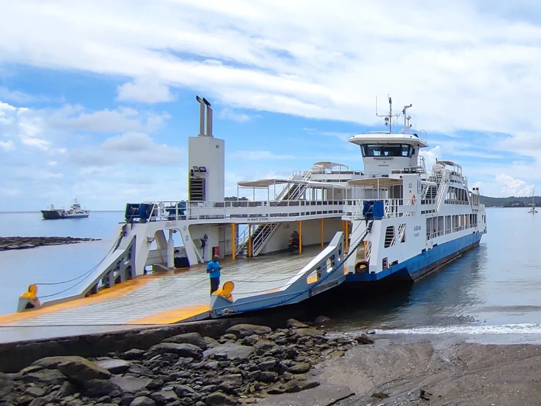 Transports maritimes : 20,8 millions d'euros pour remplacer deux barges