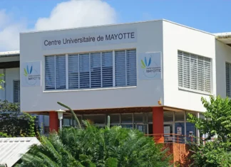 Université de Mayotte : une ancienne stagiaire de master MEEF dénonce des titularisations « A la tête du client » Université de Mayotte : une ancienne stagiaire de master MEEF dénonce des titularisations « A la tête du client »