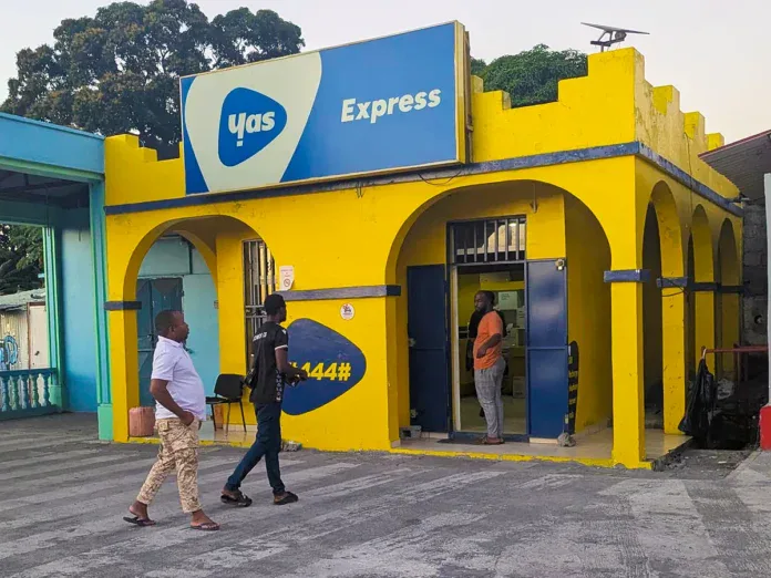 Comores : polémique autour des nouveaux forfaits internet à 50 euros Comores : polémique autour des nouveaux forfaits internet à 50 euros