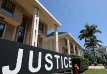 L’ancien proviseur de petite terre jugé à la Réunion L’ancien proviseur de petite terre jugé à la Réunion
