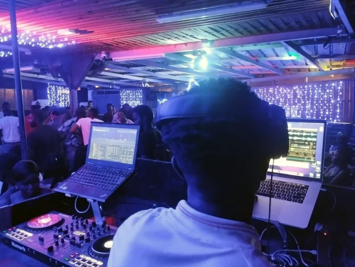 Le Bar Fly tire sa révérence : une page de la nuit mahoraise se tourne