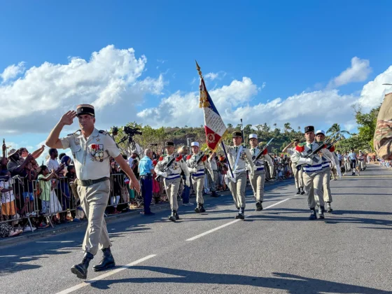 Mayotte c&eacute;l&egrave;bre le 14 juillet avec un important d&eacute;fil&eacute; &agrave; Mamoudzou